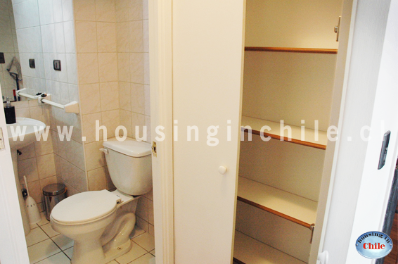 PF-HL: Dos armarios/closets de mediano tamaño