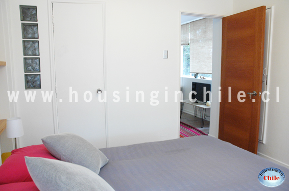 PF-TS: Contravista desde el dormitorio hacia la sala