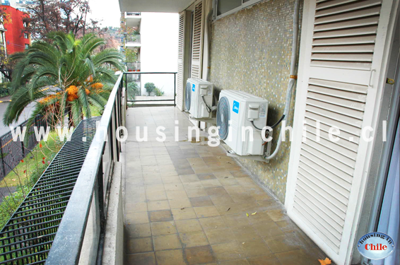 SH-CM: Vista de la amplia terraza