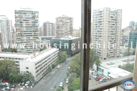 SH-DP: Vista hacia calle Diagonal Paraguay desde habitacion 3