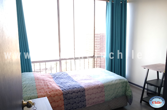 Habitacion 3 con gran ventana al nororiente