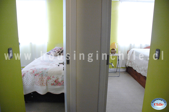 SH-ST: Vista de ambas habitaciones en arriendo/alquiler