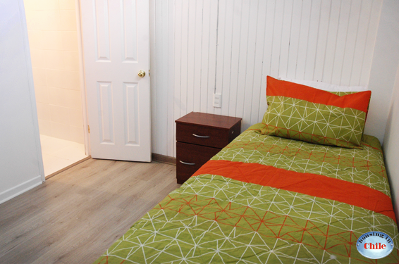 RE-CM: Single A (9 m2, con baño privado) en casa principal