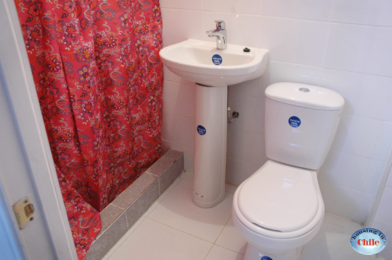 RE-CM: Baño privado de habitacion single A