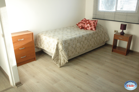 RE-CM: Single tipo C (11 m2, con baño compartido) apartamento en 2do piso