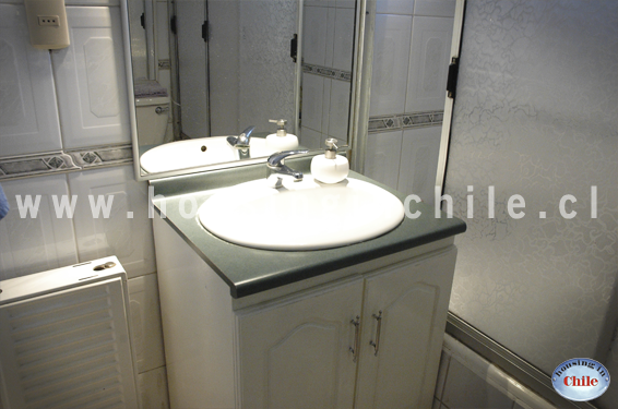 RE-MP: Uno de los cuatro baños compartidos