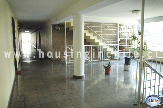 RE-MP: Vista de pasillos del edificio