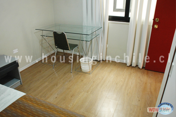 RE-AM: Medium single room