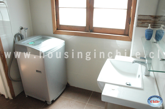 RE-AR: Shared bathroom in the first floor (with wash machine)