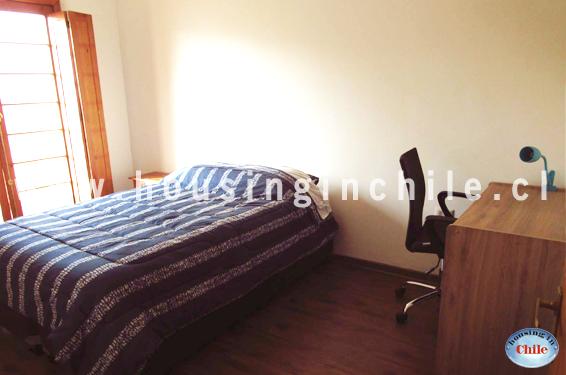 RE-AR: Single room number 8