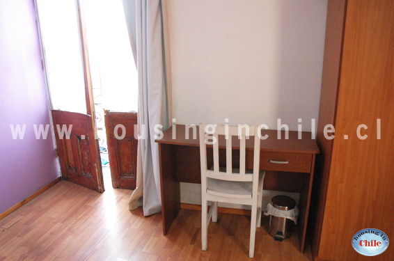 RE-EG: Single room 1 with balcony to the street