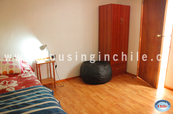 RE-EG: Single room 3 (14 m2) with window to the corridor