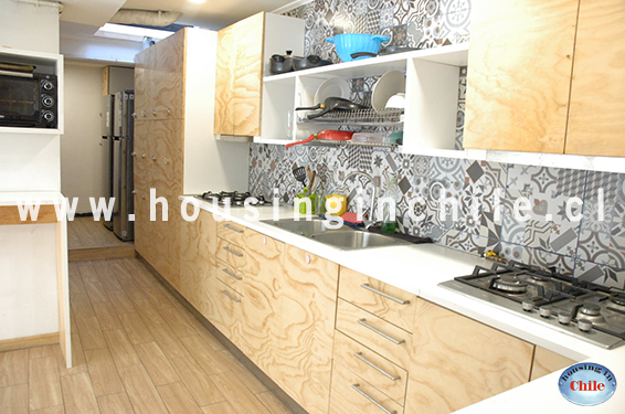 RE-GS1: Access to kitchen