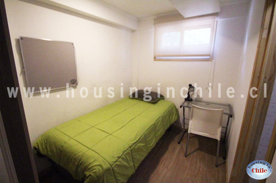 RE-GS1: Single room 2 with private bathroom