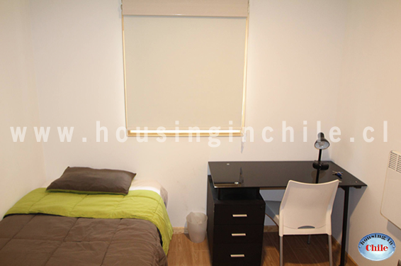 RE-GS1: Single room 9 with shared bathroom