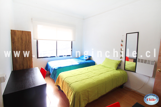 RE-GS1: Double room 13 with shared bathroom