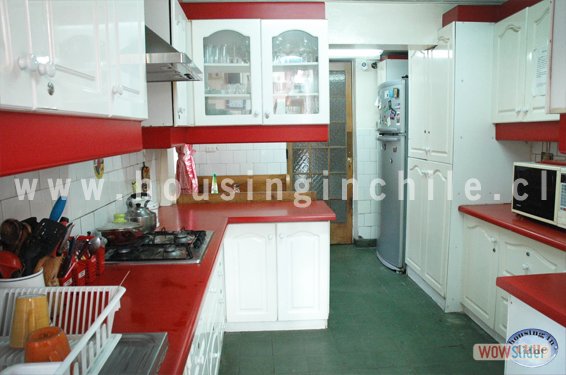 RE-PV: Access to a equipped kitchen