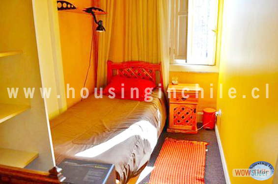 RE-PV: Single room 8 (with shared bathroom)