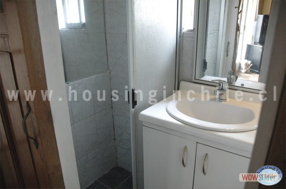 RE-PV: Shared bathroom 1 located in the first floor