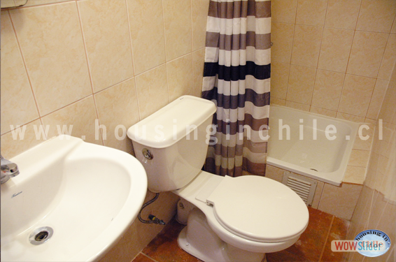 RE-PV: Shared bathroom 2 located in the second floor