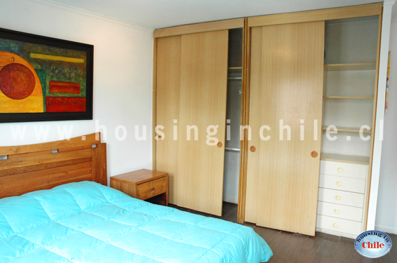 SH-MB: Single room 2 with a large wardrobe